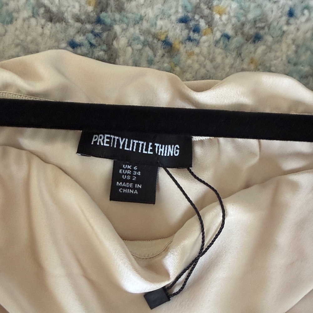 PrettyLittleThing Off-Shoulder Cream Mini Dress - Picture 9 of 10